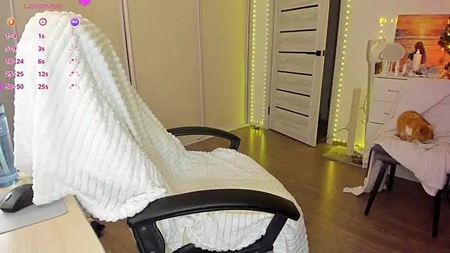 Ophelia_mm's cam snapshot