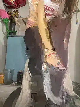 ittybittymeryssa live sex cam