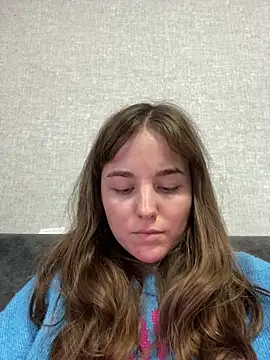 Lady_woman's cam snapshot