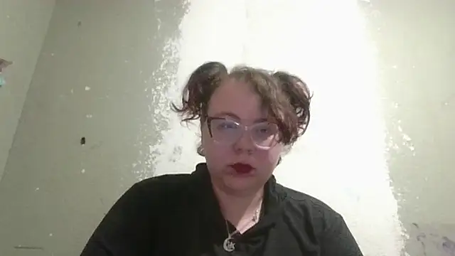 callmesiren's cam snapshot