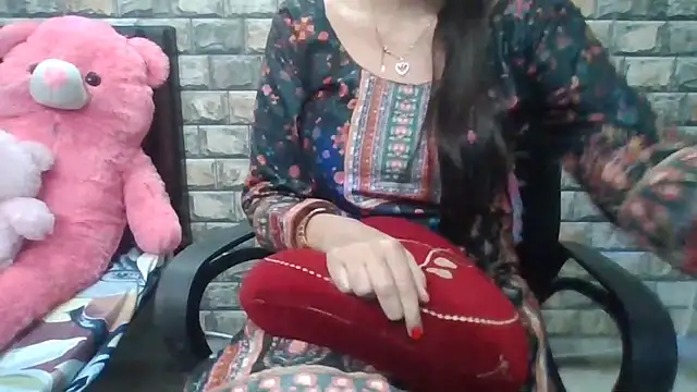 Sexy_iknoor's cam snapshot