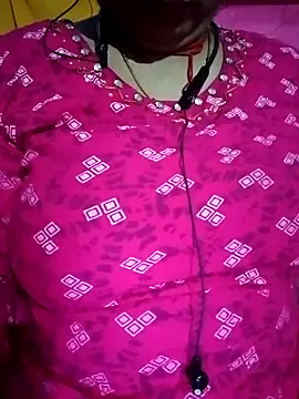 Pariraja_hot's cam snapshot