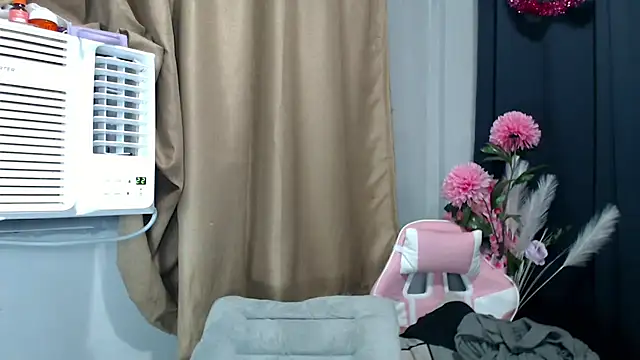 sweetiie_caren live sex cam