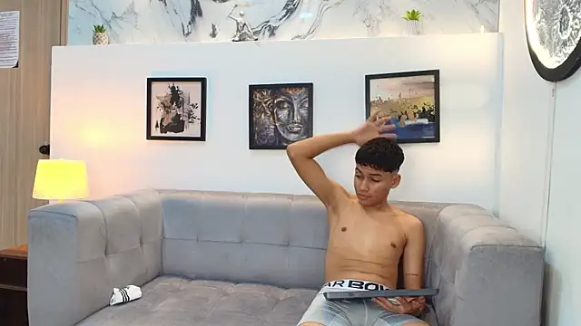 GRETTY_BOYS live sex cam