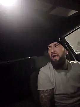 Beardedtattood live sex cam