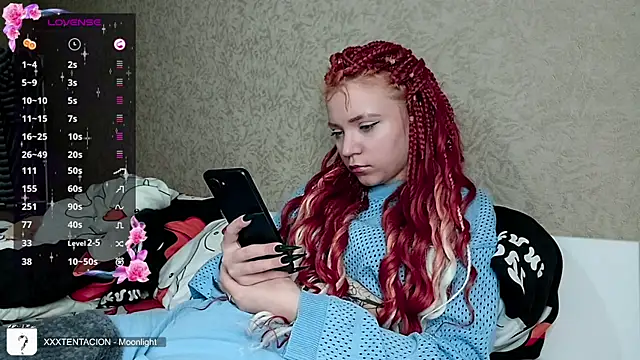 NoMoreCIothes's cam snapshot