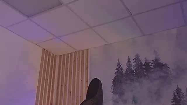 MilaStoyne live sex cam