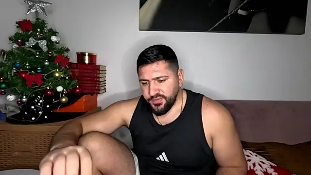 Gold_Alpha_Boy live sex cam