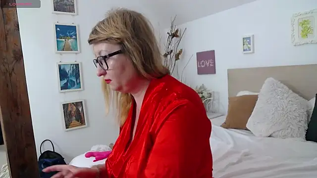 OlgaPavlova's cam snapshot