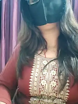 Aishwaryaa_69's cam snapshot