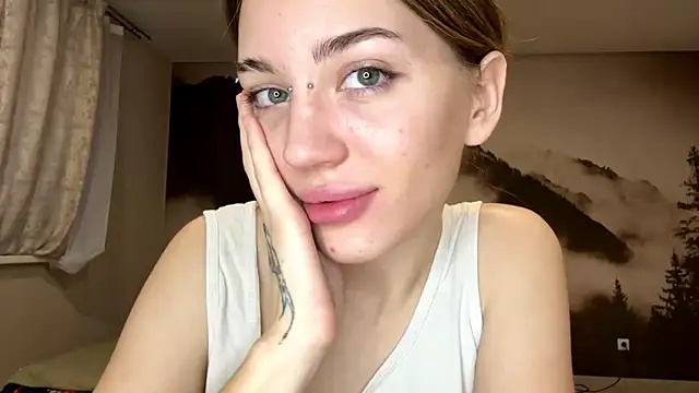 MelaineAytes's cam snapshot