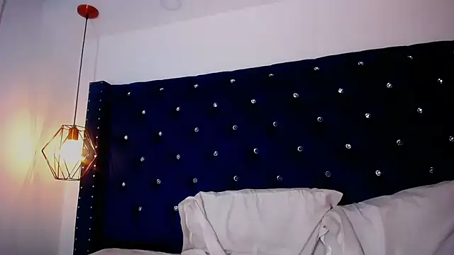 miss_aris's cam snapshot