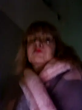 gentleblonde's cam snapshot