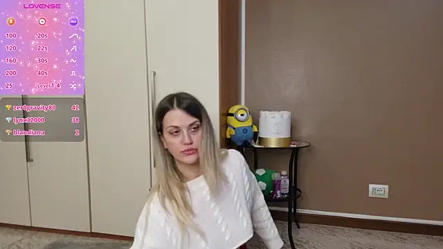 ScarletVerdi's cam snapshot