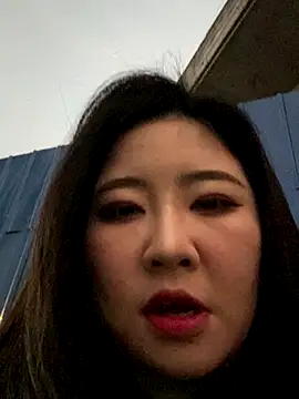 Momo168168's cam snapshot