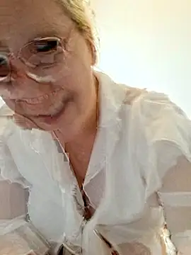 VikaKing's cam snapshot