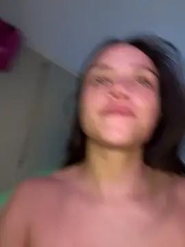 MisFrekcles_'s cam snapshot