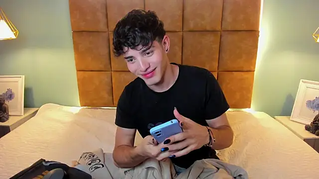 AlejooTwink live sex cam