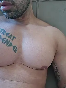 badbrown live sex cam