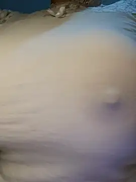 -Zina's cam snapshot