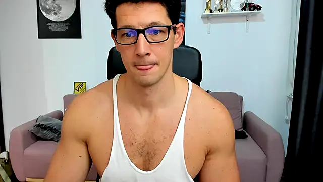 BrutusK08's cam snapshot