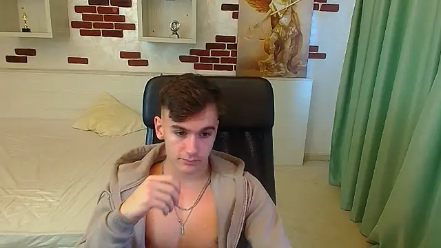BradyFlint live sex cam