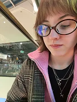 Only_April's cam snapshot