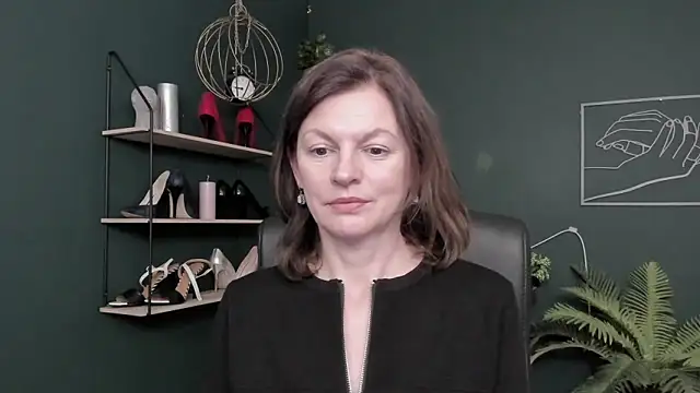 VivianWILD's cam snapshot