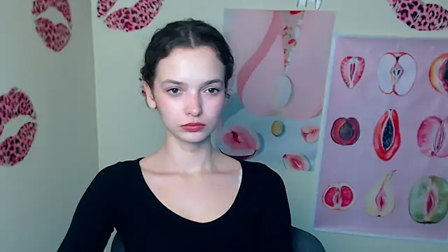 _SusieSu_'s cam snapshot