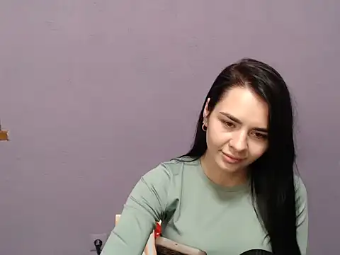 divina_kira's cam snapshot