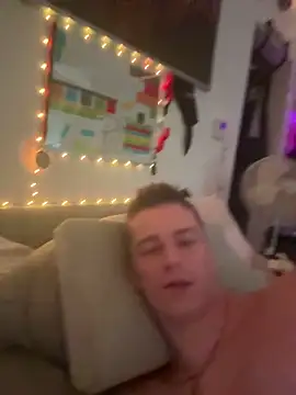 Toyjungee's cam snapshot