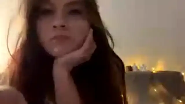 Juice_berries's cam snapshot