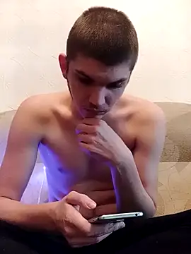 BradPierce's cam snapshot