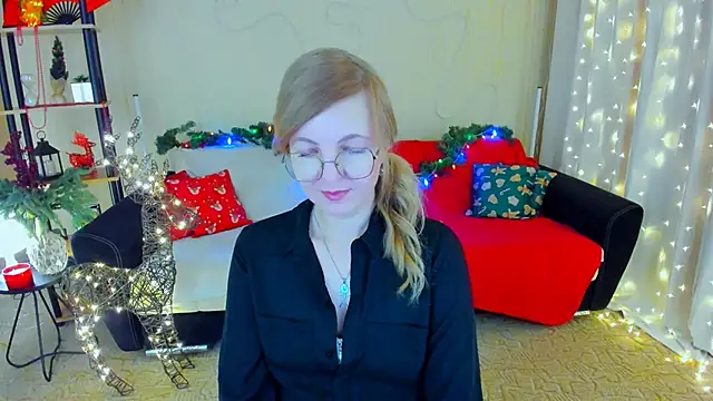 YourUniverser's cam snapshot