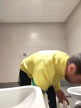 jonymoreno's cam snapshot