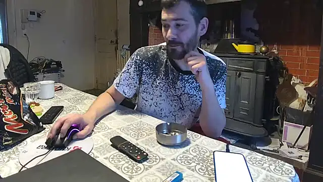 Hgay6935's cam snapshot