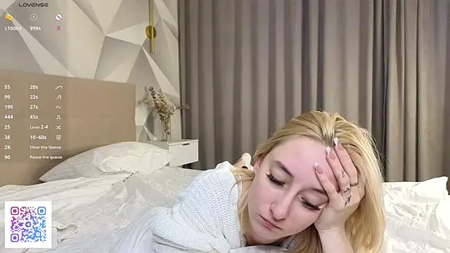 JodeeThu's cam snapshot