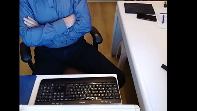 dutchpornking's cam snapshot