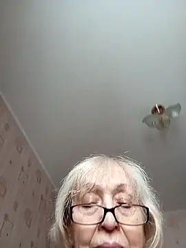 Anatolia5961's cam snapshot