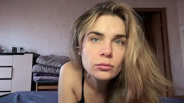 MALVINA0077's cam snapshot