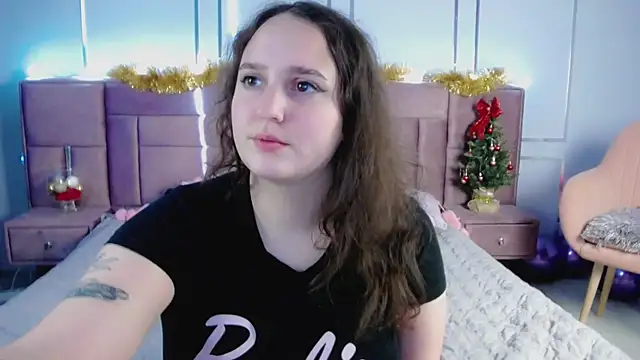 ElisonMinix's cam snapshot