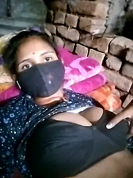 Joshi_Love143's cam snapshot