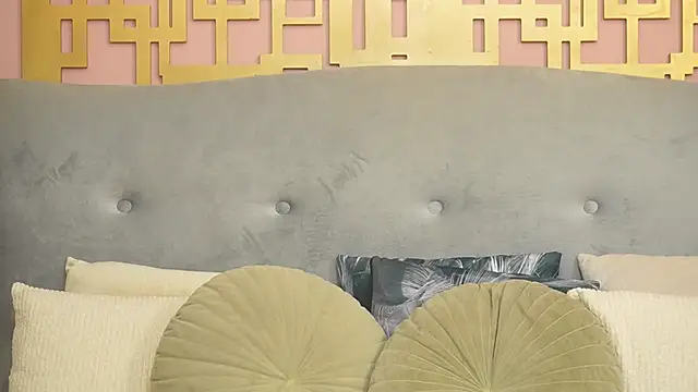 MyaMuse's cam snapshot