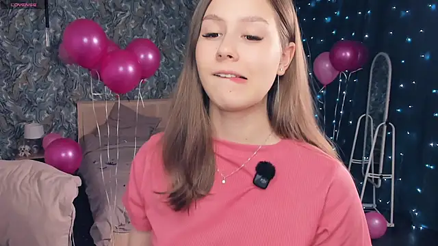 MondoNeko live sex cam