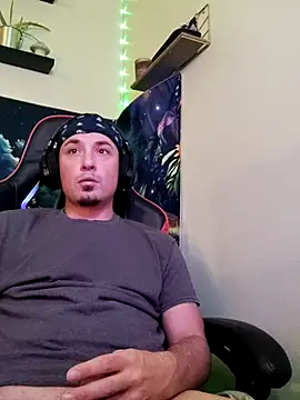 YoBleez live sex cam