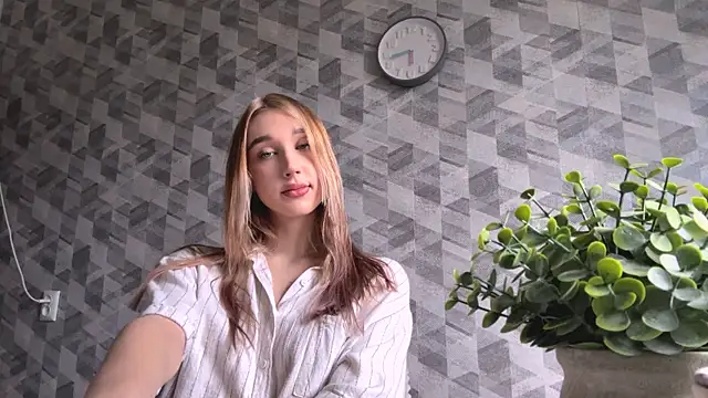 DetraLinz's cam snapshot