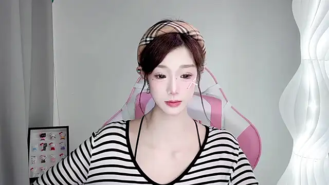 only1guo's cam snapshot