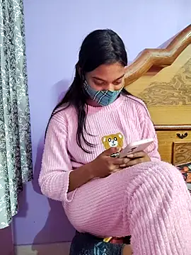 Student12th's cam snapshot