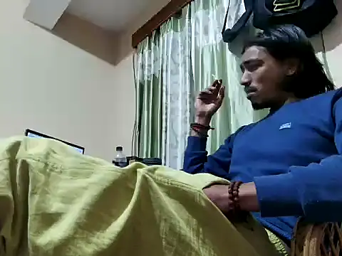 Gre3k_god's cam snapshot