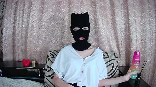 Rysella's cam snapshot